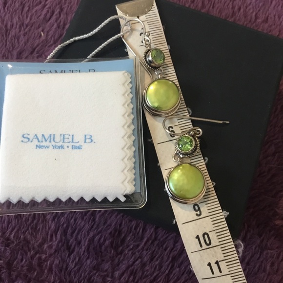 New Artisan By Samual B 925 Natural Green Mabe Pearl & Peridot Gemstones Earring - Picture 7 of 10